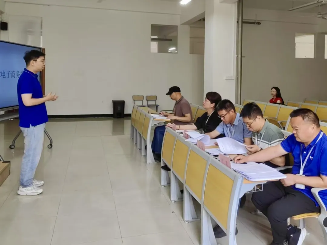 以赛促教展风采，匠心育人砺技术——扬智科老师职业能力大赛校级提拔赛圆满闭幕